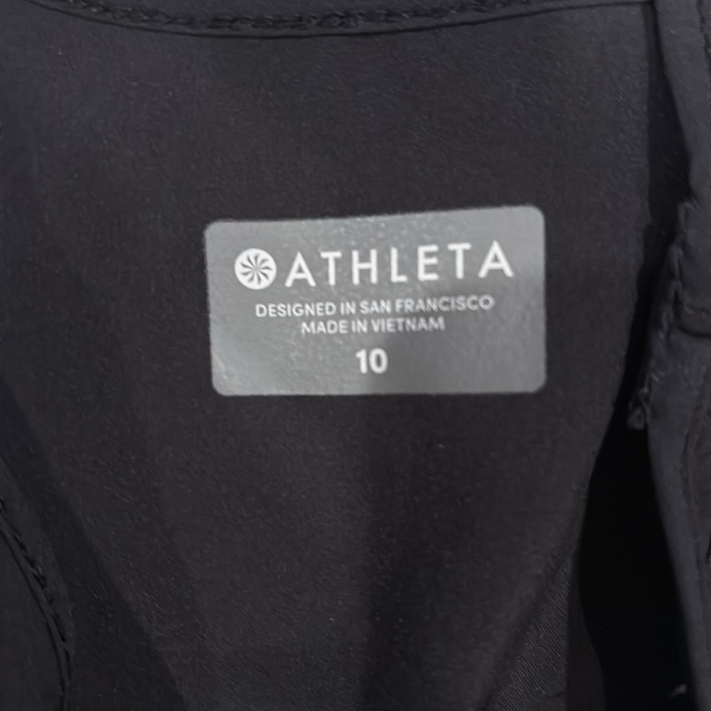 Women's Black athletc Jumpsuit - Picture 2 of 2